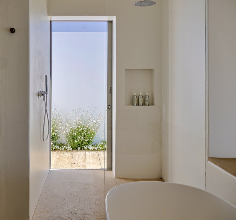 NOMA — the outdoor shower