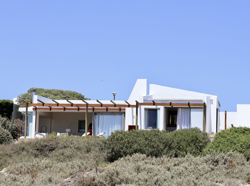 NOMA — the house beside the bay